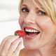 Красная ягода для белых зубов: Отбеливающие свойства клубники