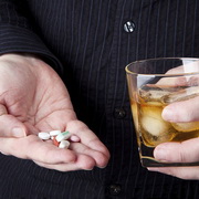 Какие последствия от совместного потребления алкоголя с антибиотиками?